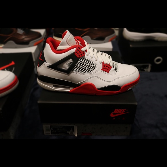 Air Jordan Retros main image 4